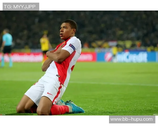 世界足球巨星中最愿意花大价钱购买奢侈品和豪车的球员揭秘 世界足球巨星中最愿意花大价钱购买奢侈品和豪车的球员揭秘